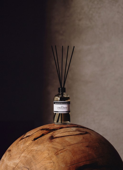 Marie-Stella-Maris L'Heure Santal geurstokjes 250 ml - voorkant 2 transparant