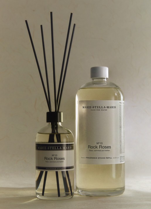 Marie-Stella-Maris No. 10 Rock Roses Fragrance Sticks - geurstokjes navulling 750 ml - voorkant 2 transparant