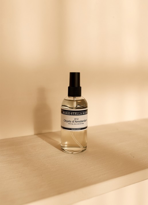 Marie-Stella-Maris No.12 Objets d'Amsterdam huisparfum 100 ml - voorkant 2 wit