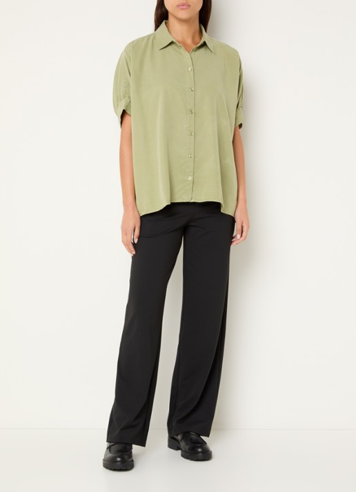 Marina blouse met ballonmouw - voorkant 3 lindegroen
