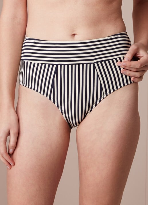 Marlies Dekkers Holi Vintage high waisted bikinislip met streepdessin  - voorkant 2 donkerblauw