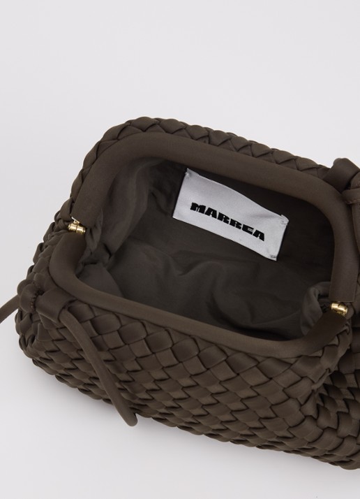 Marrea Pouch mini handtas met gevlochten detail  - detail donkerbruin