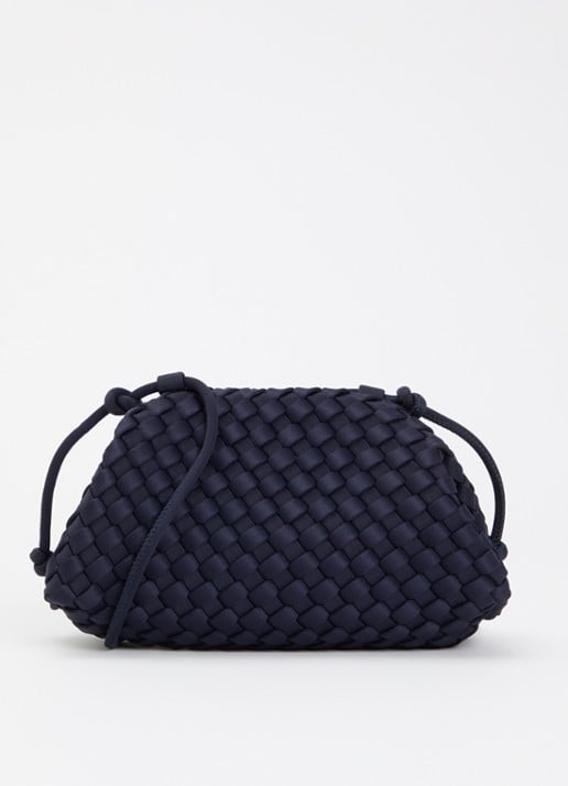 Marrea Pouch mini handtas met gevlochten detail  - voorkant royalblauw