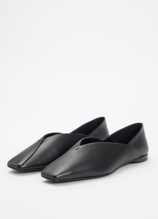 Max Mara Ballerina van lamsleer - detail 3 zwart