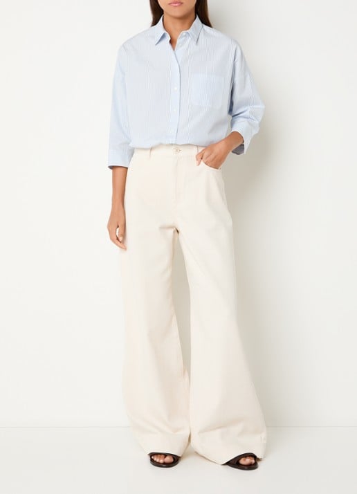 Max Mara Blouse met borstzak - voorkant 2 lichtblauw