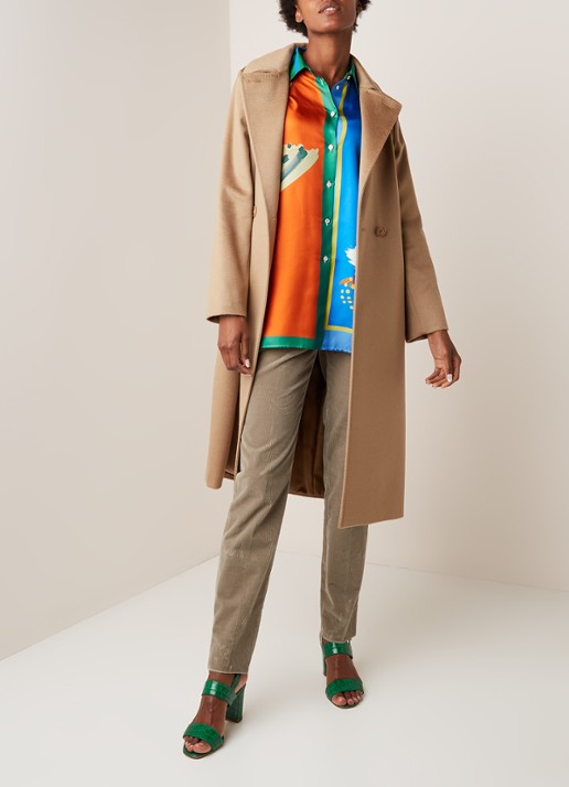 Max Mara Collage mantel in wolblend met strikceintuur - voorkant 2 camel