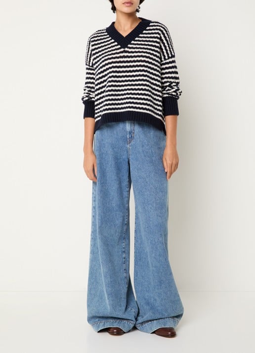 Max Mara Grofgebreide trui van wol met streepprint - voorkant 3 donkerblauw