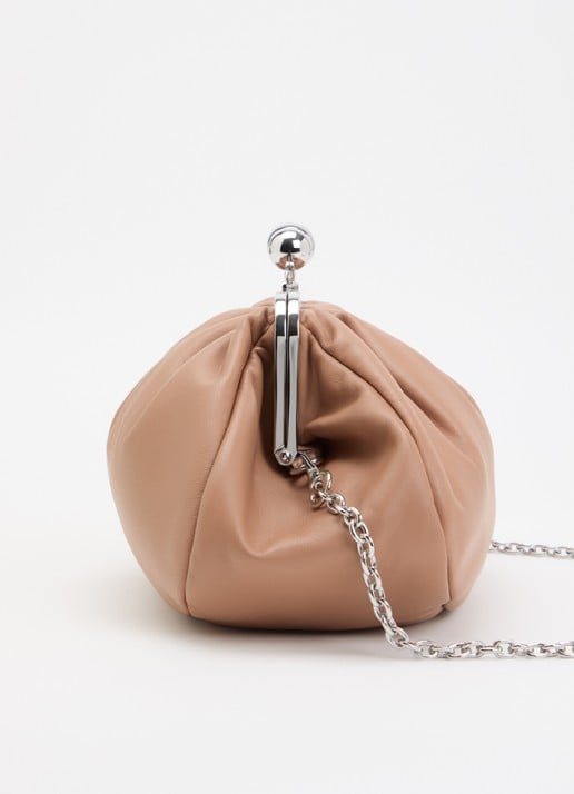 Max Mara Pasticcino clutch van schapenleer met afneembare schouderriem - detail 3 nude