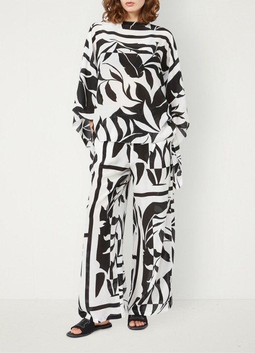 Max Mara Poncho met bloemenprint - voorkant 3 zwart