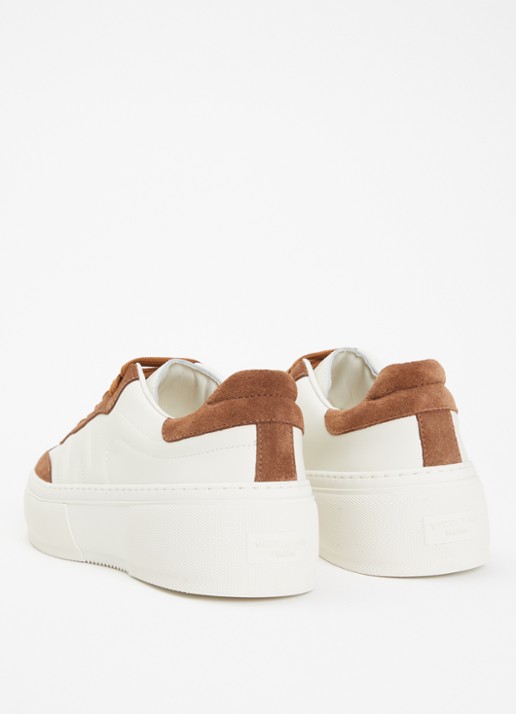 Max Mara Sneaker van leer met details van suède - achterkant hazelnootbruin