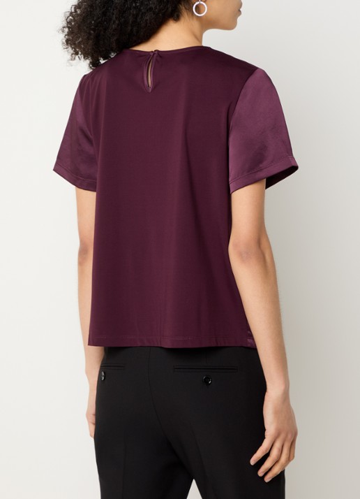 Max Mara Top van satijn met ronde hals - achterkant bordeauxrood