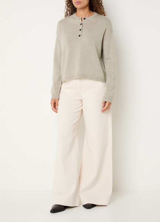 MaxMara Fijngebreide trui in kasjmierblend - voorkant 2 beige