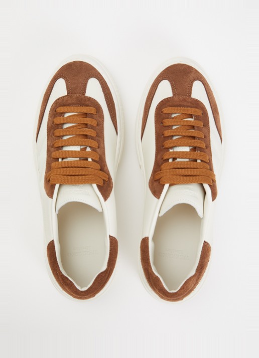 MaxMara Sneaker van leer met details van suède - detail 2 hazelnootbruin
