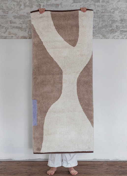Mette Ditmer Figura vloerkleed 70 x 150 cm - voorkant 2 zand