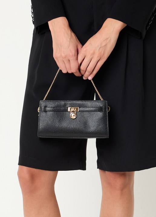 Michael Kors Hamilton clutch met afneembare schouderriem - voorkant 3 zwart