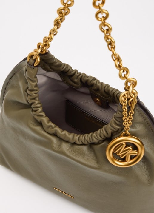 Michael Kors Indie Medium schoudertas met logo - detail 3 mosgroen