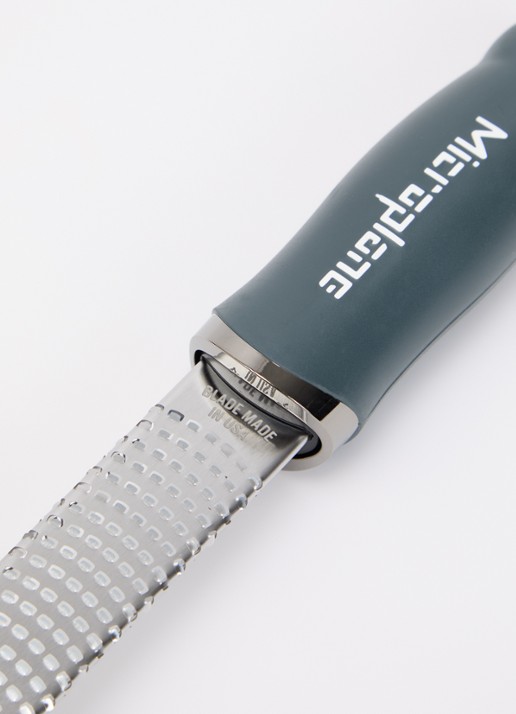Microplane Premium handrasp 32 cm - voorkant 2 donkergrijs