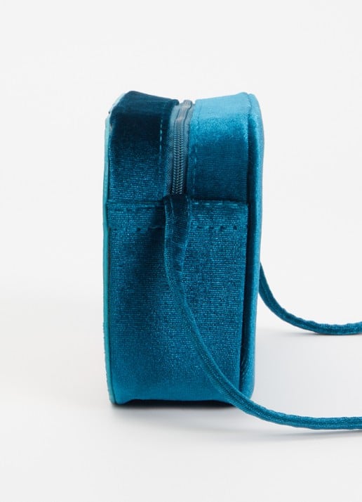 Mimi & Lula Heartburst crossbodytas van fluweel met glitter - detail 2 zeegroen