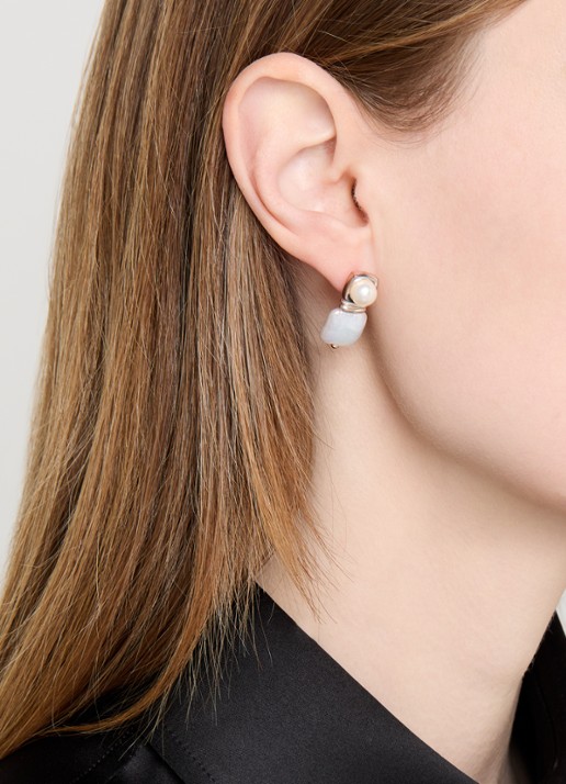 Missoma Square Pearl Stud oorstekers - voorkant 4 zilver