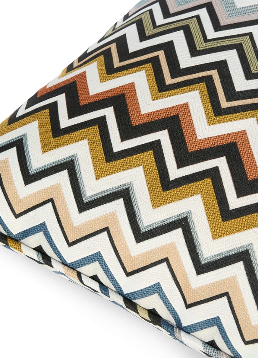Missoni Belfast sierkussen 45 x 45 cm - voorkant 2 bruin