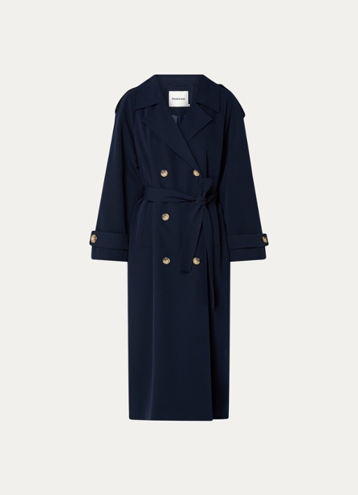 Modström EvieMD trenchcoat met steekzakken en ceintuur - voorkant donkerblauw