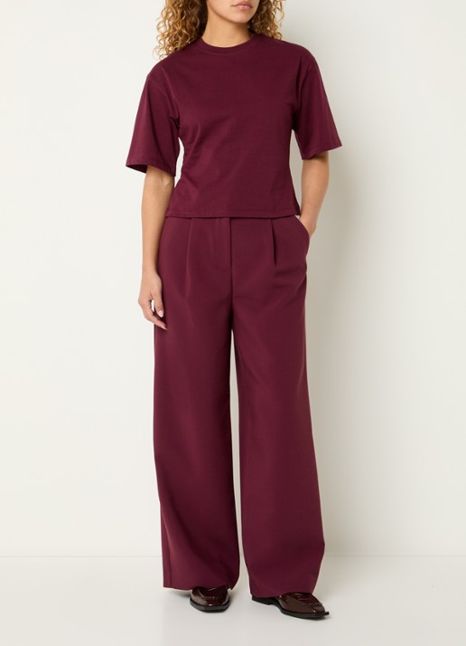 Modström Gale high waist straight fit pantalon met steekzakken en persplooi - voorkant 4 donkerrood