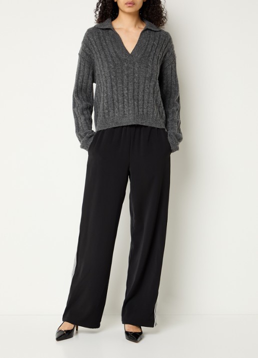 Modström Tinnie high waist wide fit trackpants met gestreept detail - voorkant 3 zwart