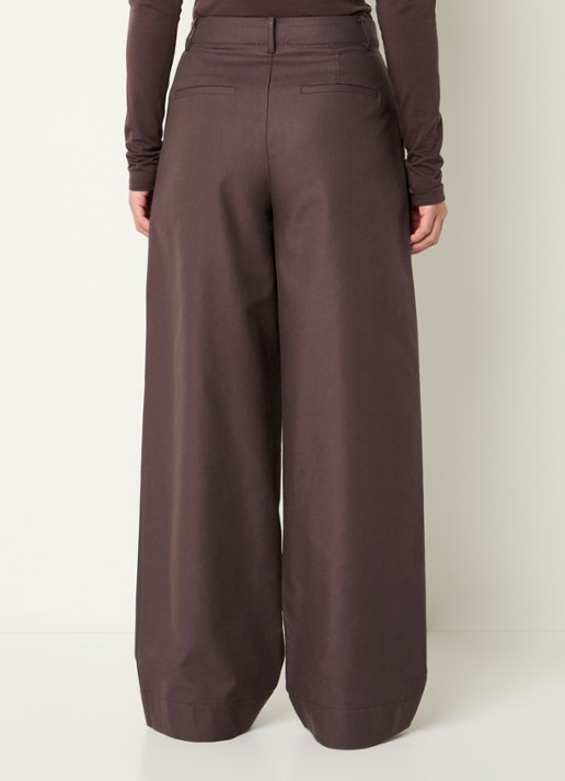 Modström Tore high waist wide fit pantalon met steekzakken - achterkant 2 donkerbruin