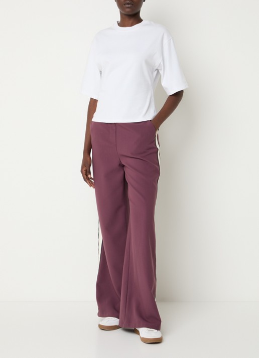 Modström Vildarmd high waist wide fit pantalon met steekzakken - voorkant 4 aubergine