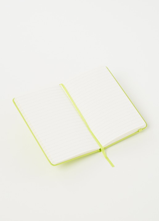 Moleskine Classic Pocket gelinieerd notitieboek 14 x 9 cm - detail lime