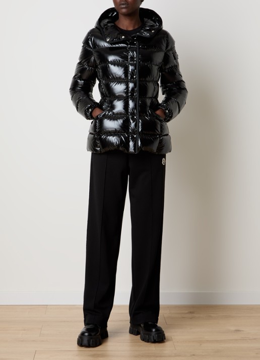 Moncler Barante puffer jack met donsvulling en capuchon - voorkant 2 zwart