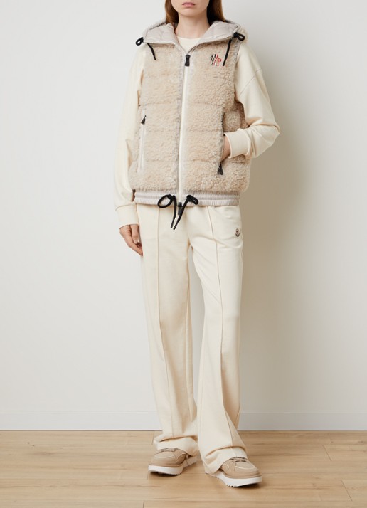 Moncler Bodywarmer van teddy met logo en steekzakken - voorkant 2 beige