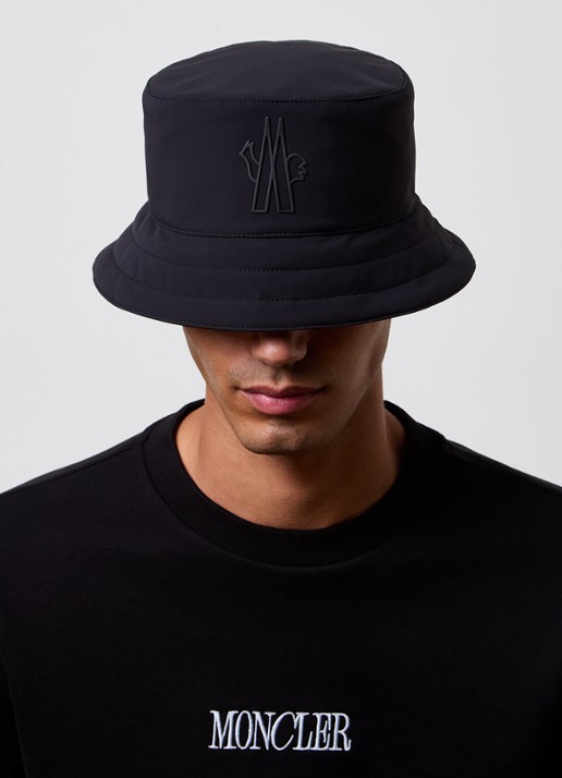 Moncler Bucket hoed met logo - voorkant 2 zwart