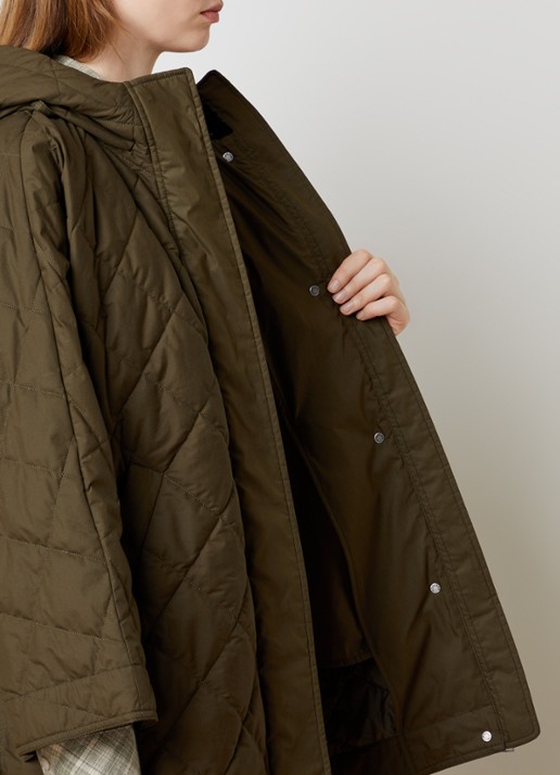 Moncler Cape met capuchon en steekzakken - detail 6 bronsgroen