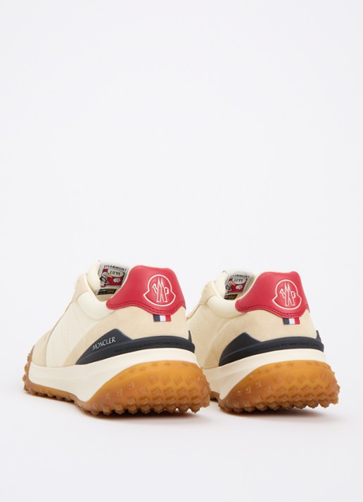 Moncler City Trek sneaker met suède detai;s - achterkant 2 beige