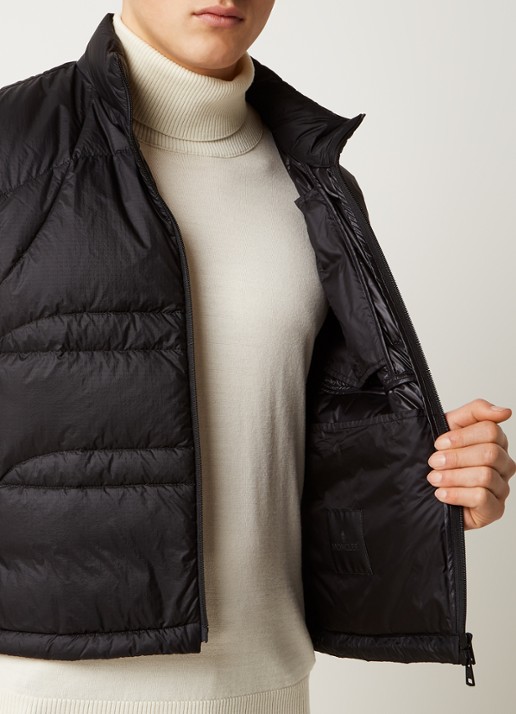 Moncler Gewatteerde bodywarmer met donsvulling - detail 6 zwart