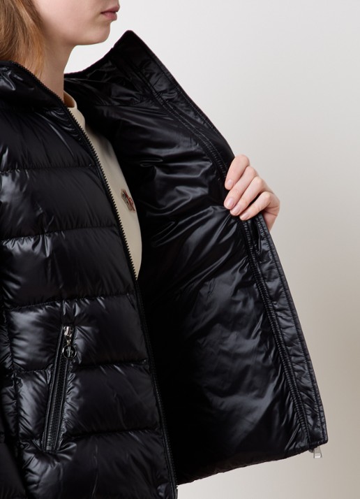 Moncler Gles gewatteerd jack met donsvulling en capuchon - detail 3 zwart
