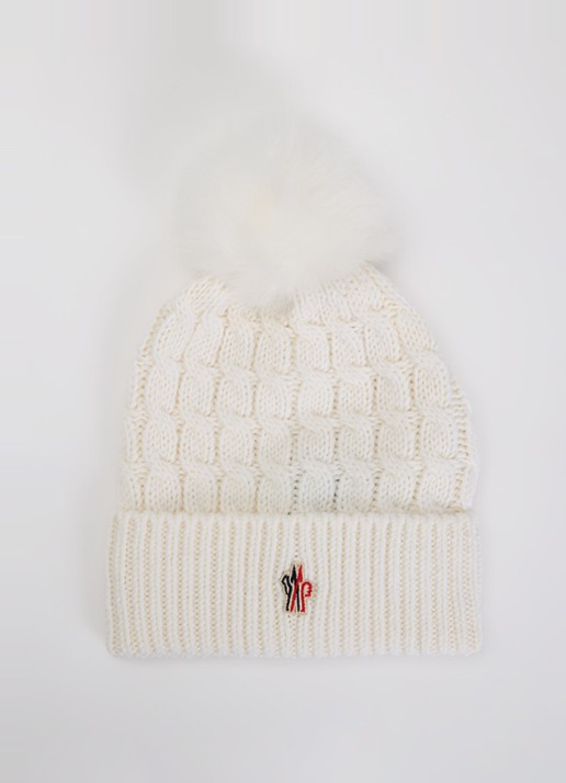 Moncler Kabelgebreide muts van scheerwol met logo - voorkant gebroken wit