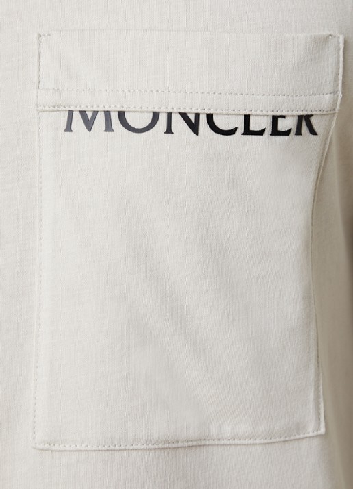 Moncler Longsleeve met borstzak - detail 2 gebroken wit