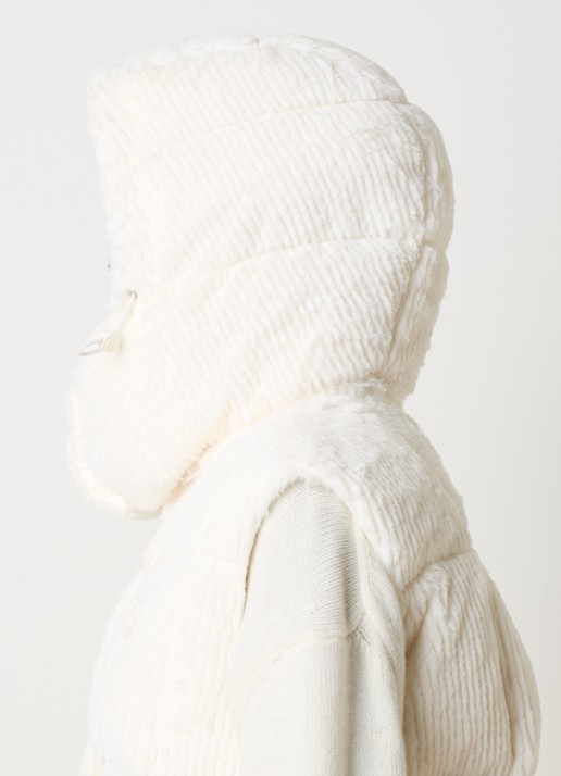 Moncler Luzule gewatteerde bodywarmer met donsvulling en logo - detail 4 gebroken wit