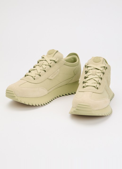Moncler Pacey2 sneaker met suède details en logo - detail gebroken wit