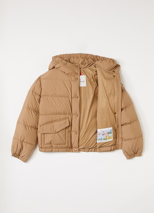 Moncler Phelanta pufferjack met donsvulling en klepzakken - voorkant 3 cognac