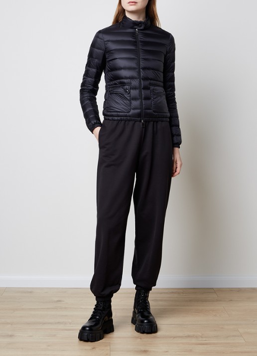 Moncler Puffer jack met donsvulling en klepzakken - voorkant 4 zwart