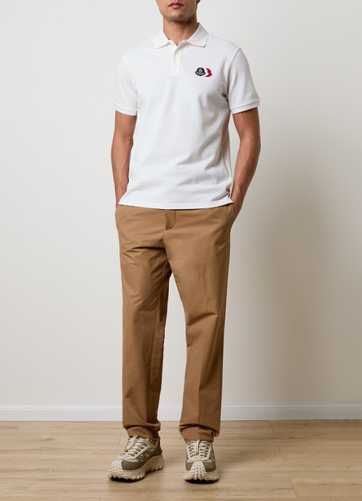 Moncler Regular fit polo van piqué katoen met logoborduring - voorkant 3 wit