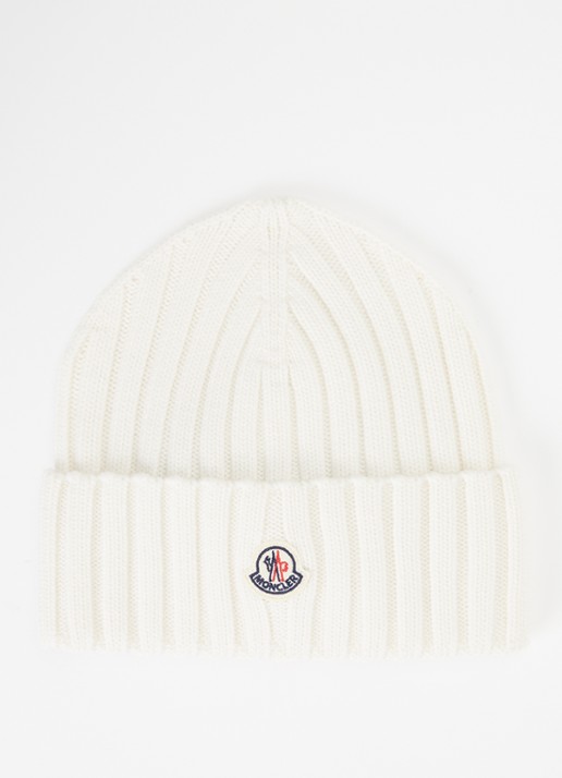 Moncler Ribgebreide muts van wol met logo - voorkant ivoor
