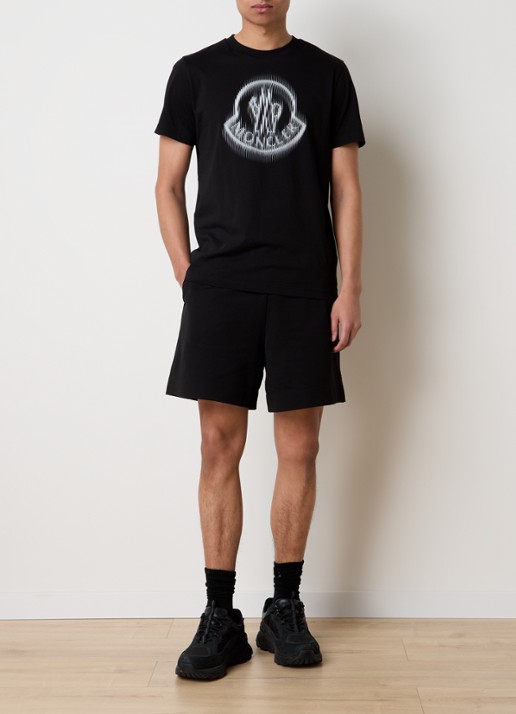 Moncler Straight fit korte joggingbroek met steekzakken - voorkant 5 zwart