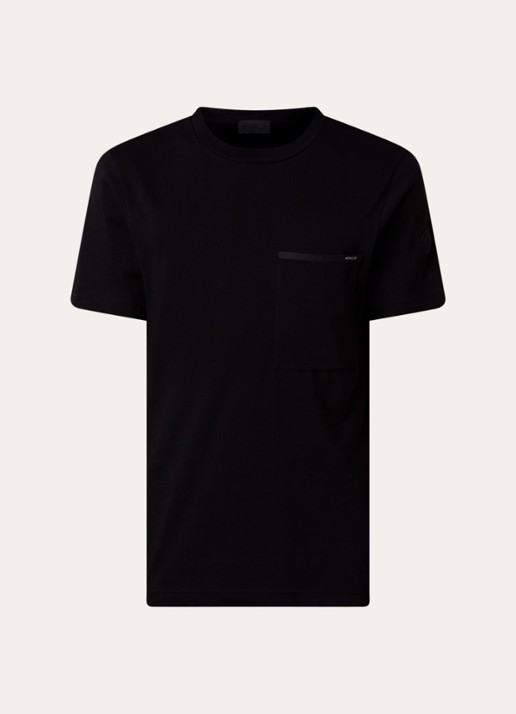 Moncler T-shirt met borstzak en logo - voorkant 4 zwart