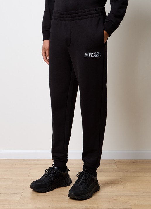 Moncler Tapered fit joggingbroek met logoborduring met steekzakken