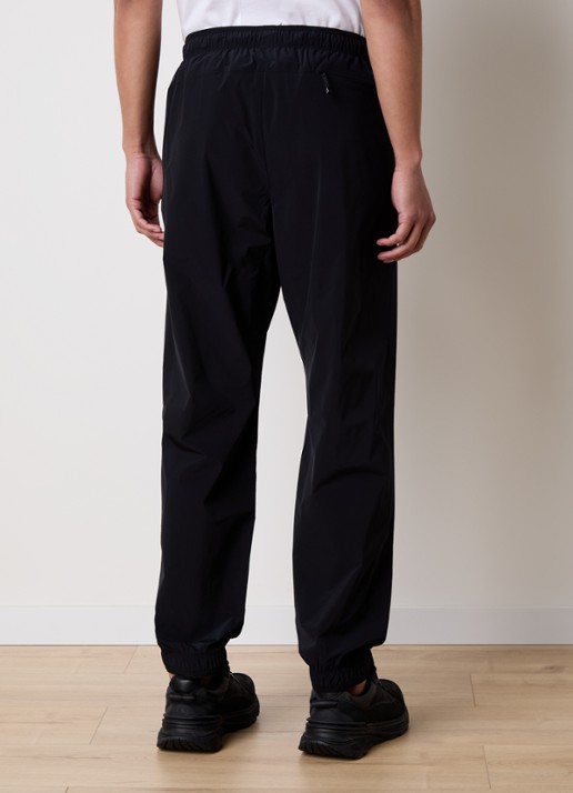 Moncler Tapered fit joggingbroek met ritszakken - achterkant zwart