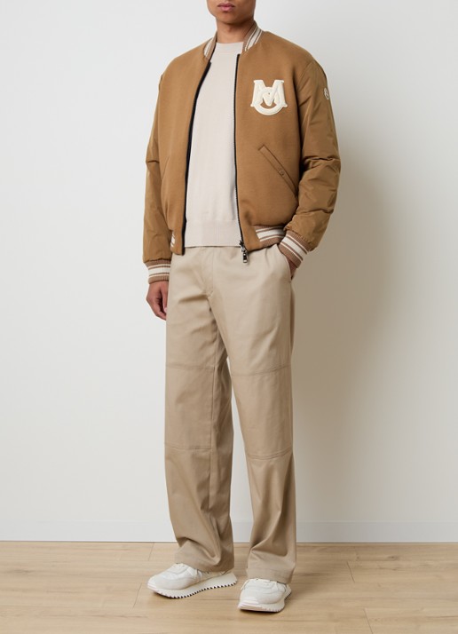 Moncler Vennes reversible baseball jack met donsvulling en logo - voorkant 6 cognac